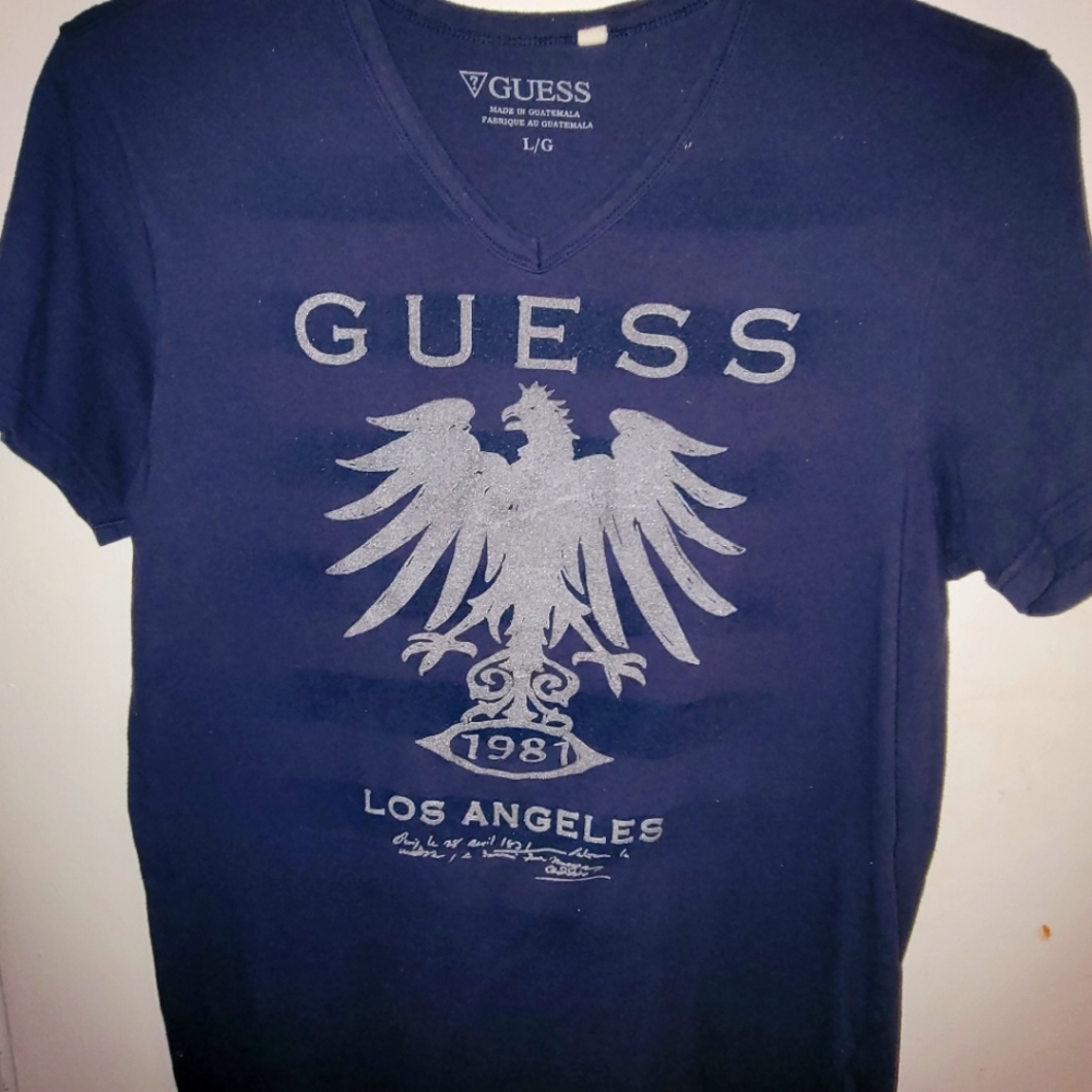 Large Mens Guess Shirt